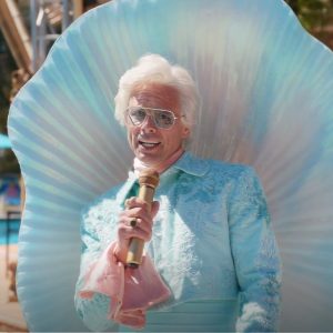 musical moment Walton Goggins Blue Shell Costume