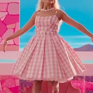 Margot Robbie Barbie Pink Dress
