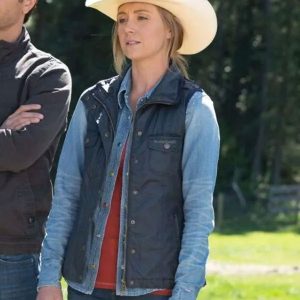 Amber Marshall TV Series Heartland S10 Blue Vest