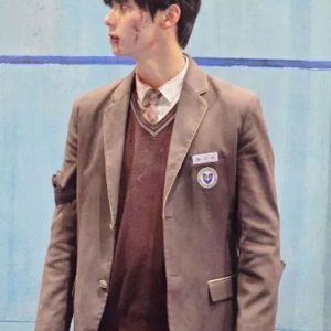 Hwang Min-hyun Study Group Brown Blazer