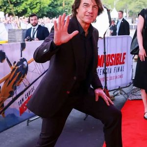 Mission Impossible Premiere Night Tom Cruise Black Suit