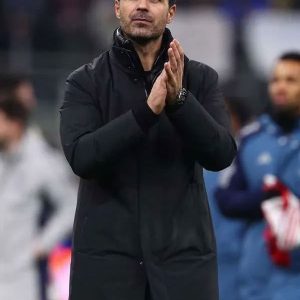 Mikel Arteta Football Manager 2025 Black Coat